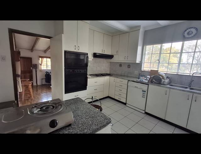 4 BEDROOM FREESTANDING SOLD IN GREENDALE